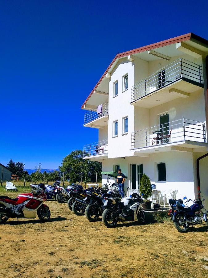 The Brothers Villa Hotel 奥赫里德 外观 照片